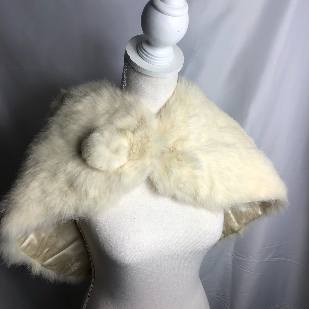 👛VINTAGE fur shawl👛